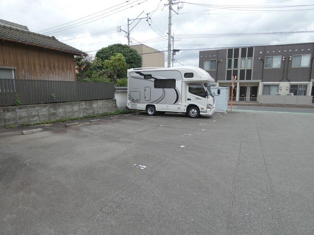 アイズパーキングの外観・駐車場イメージ3枚目