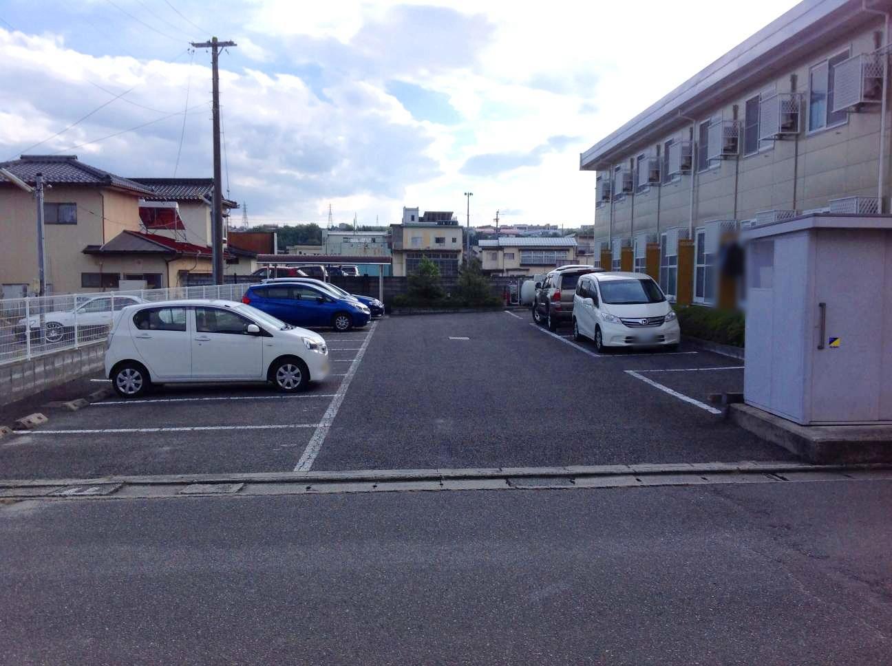 シャンティ(21142)の外観・駐車場イメージ1枚目