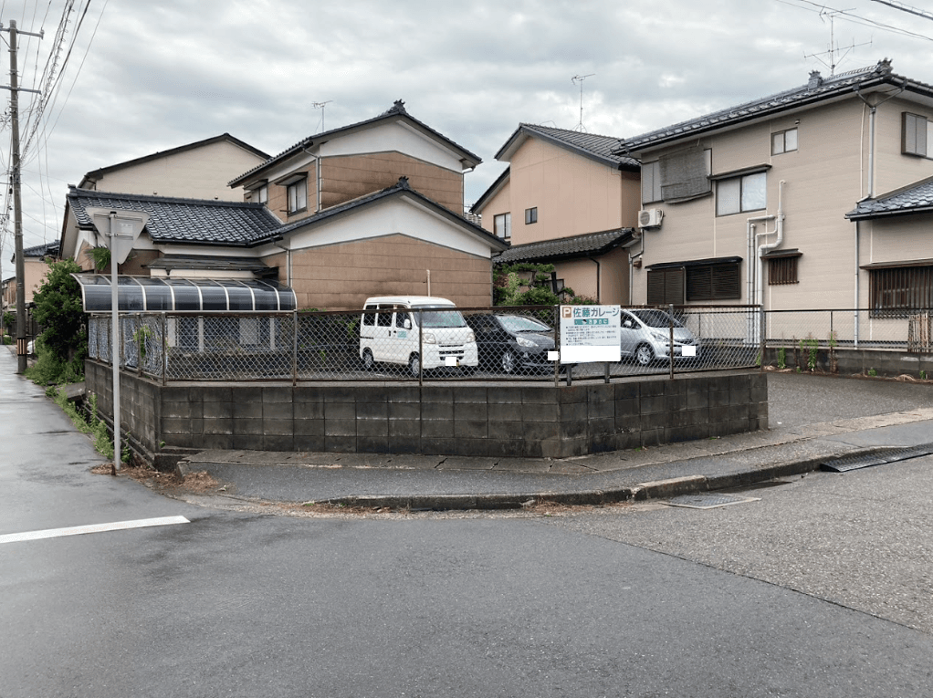 佐藤ガレージの外観・駐車場イメージ3枚目