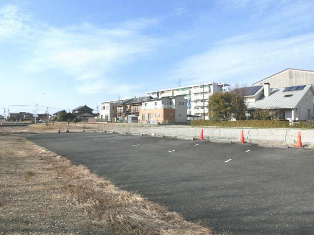 ワイズ・北今 第1駐車場の外観・駐車場イメージ2枚目