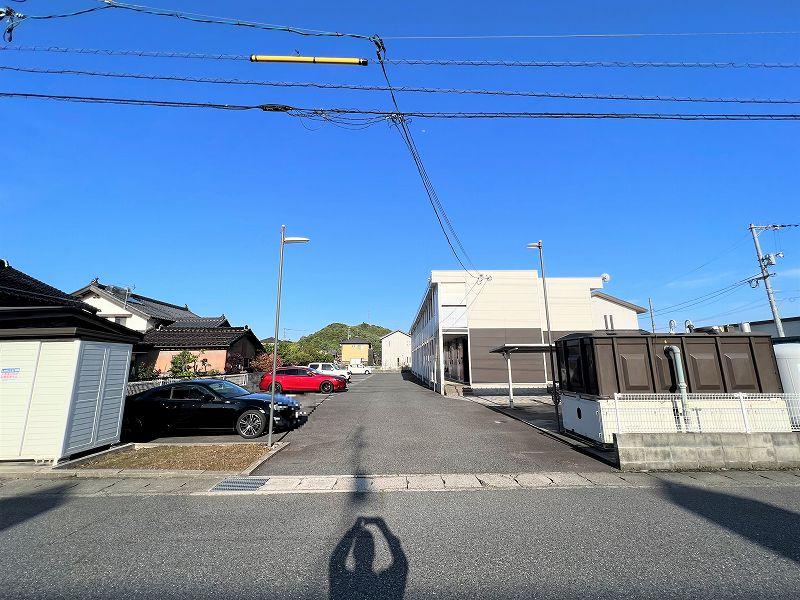 瑞穂(17296)の外観・駐車場イメージ1枚目