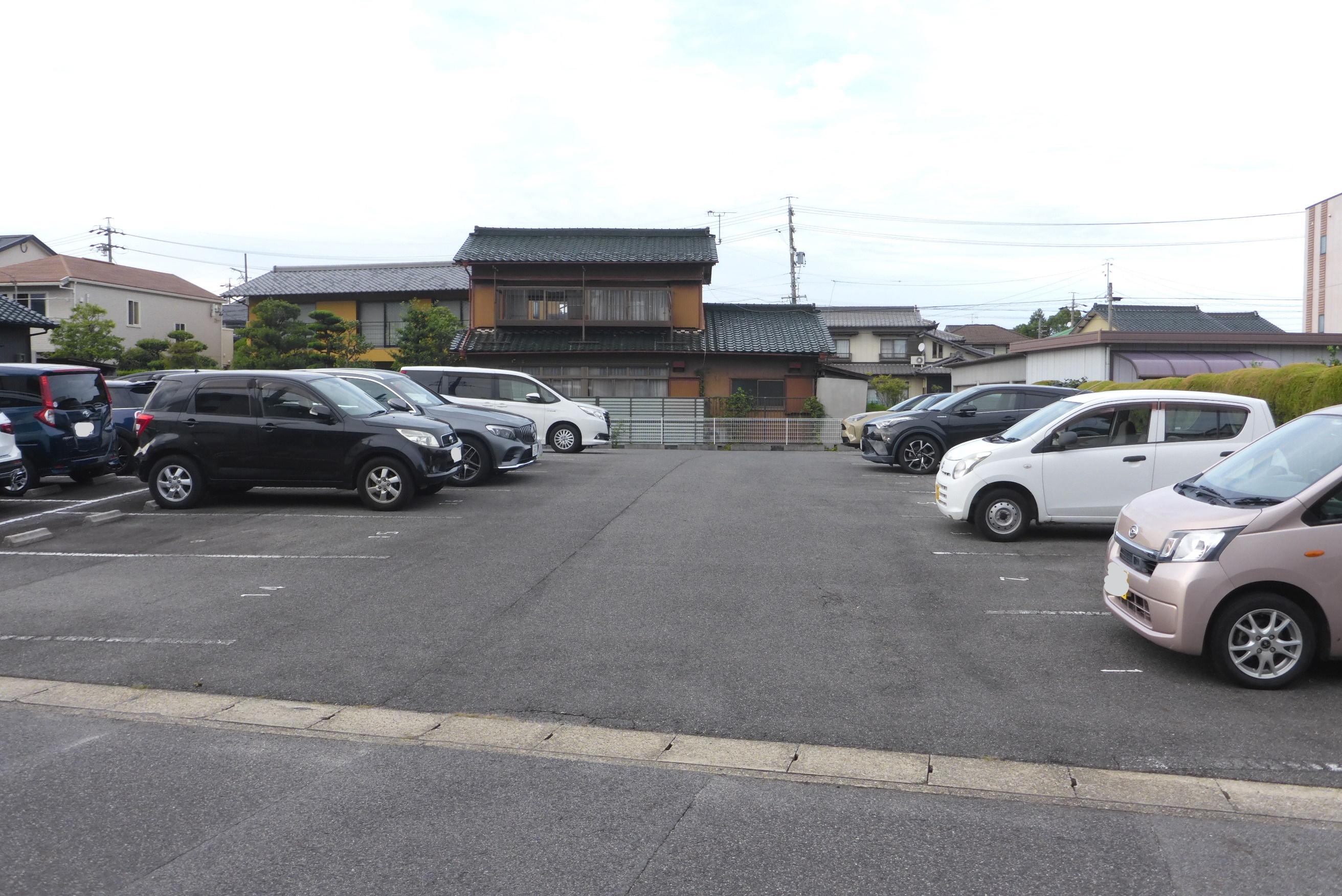 久保山第1駐車場の外観・駐車場イメージ2枚目