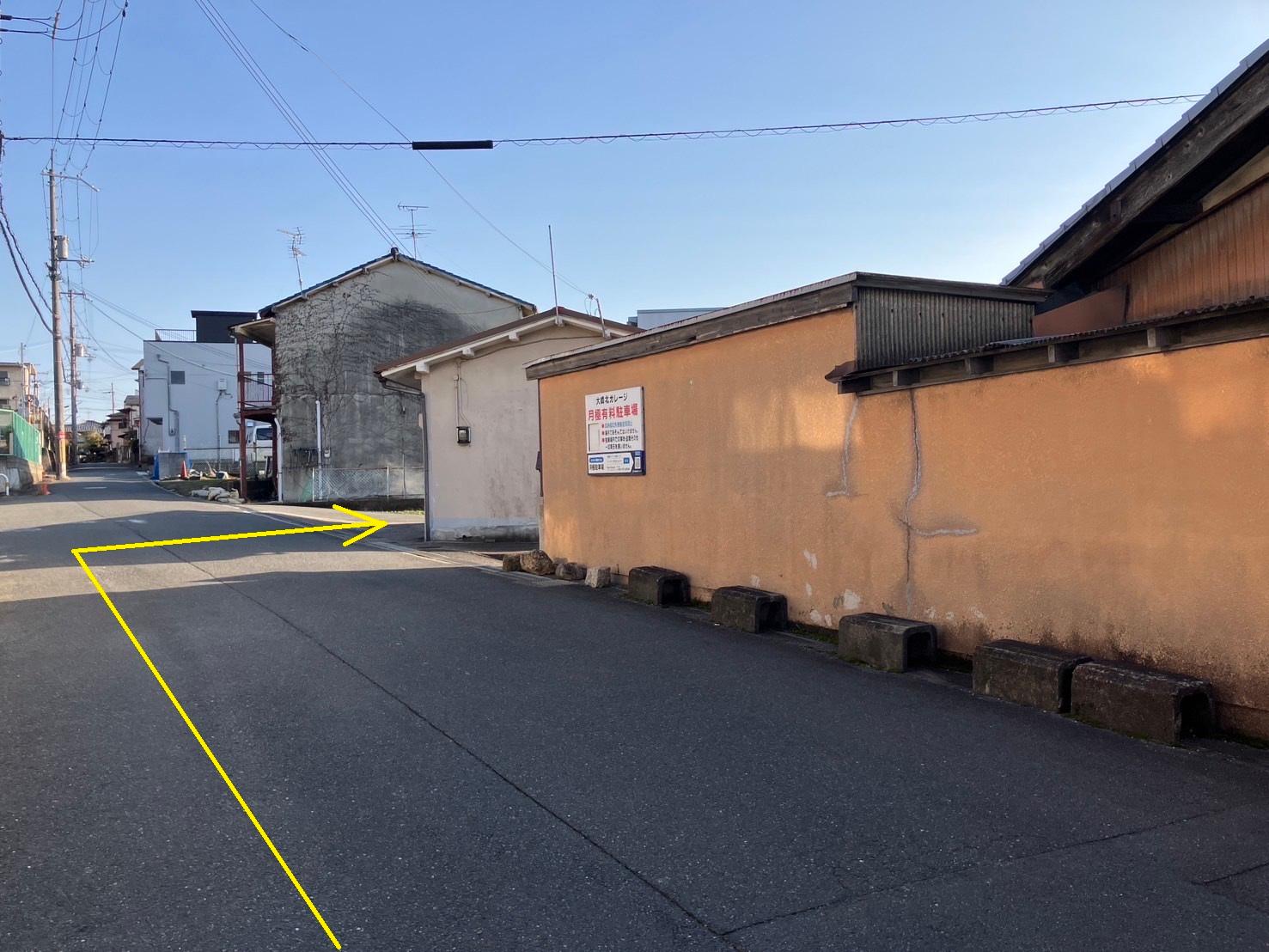 大峰北ガレージの外観・駐車場イメージ1枚目