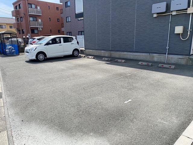 弥栄(39036)の外観・駐車場イメージ1枚目