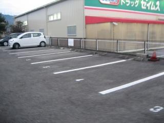 caliente(18097)の外観・駐車場イメージ3枚目