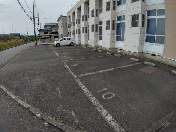 ARKADIA(12625)の外観・駐車場イメージ1枚目