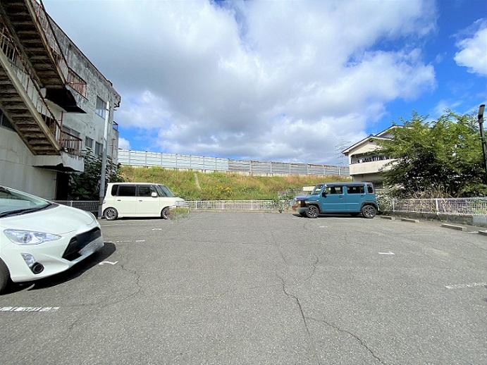 細谷 Village(28587)の外観・駐車場イメージ1枚目