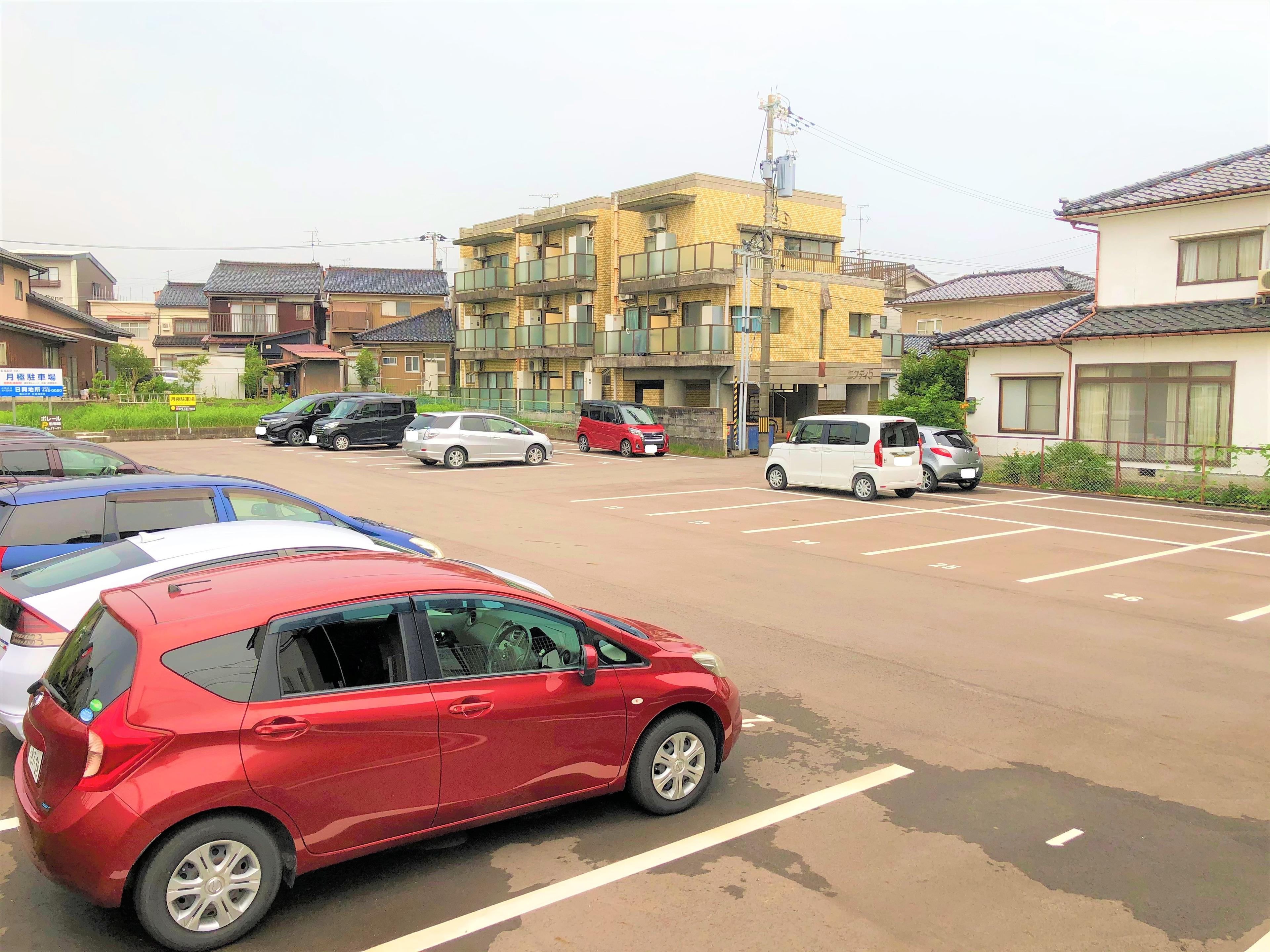 ピーチパーキングの外観・駐車場イメージ1枚目