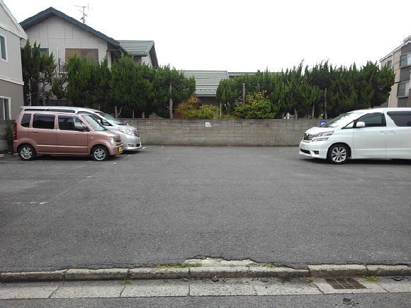 府中本町5丁目ガレージの外観・駐車場イメージ1枚目