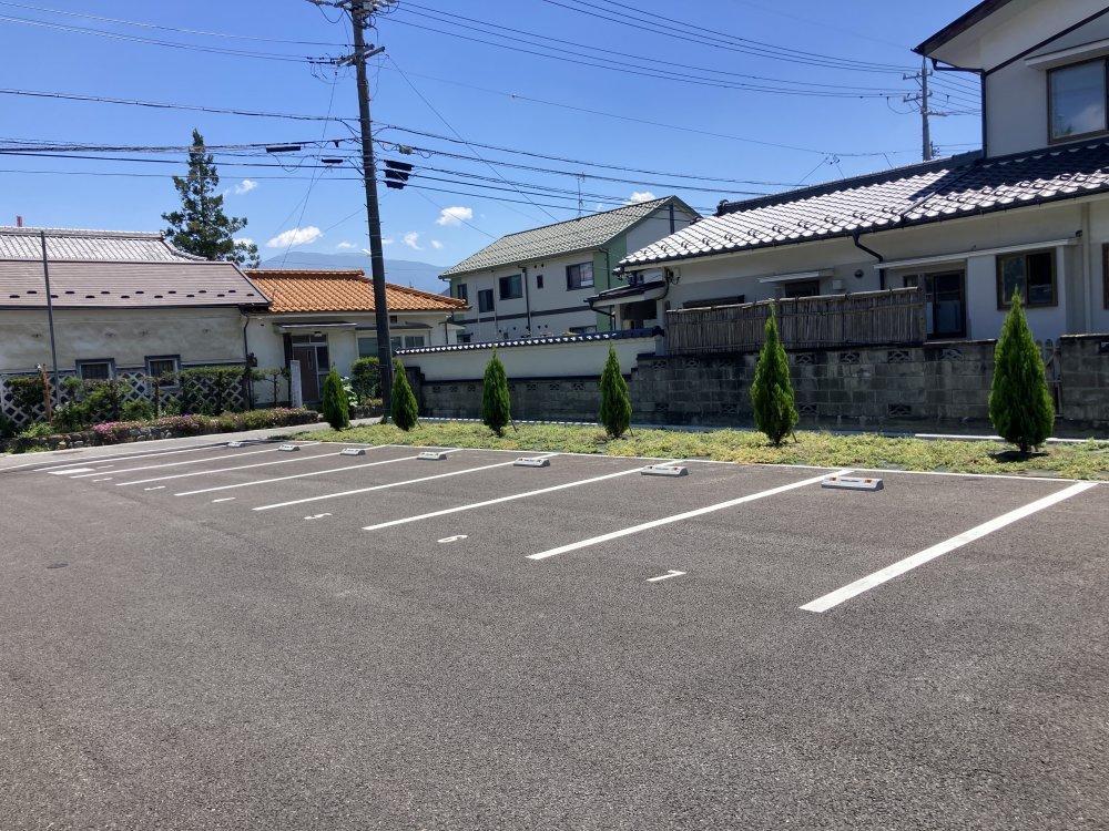 Ciel bleu 月極駐車場の外観・駐車場イメージ2枚目