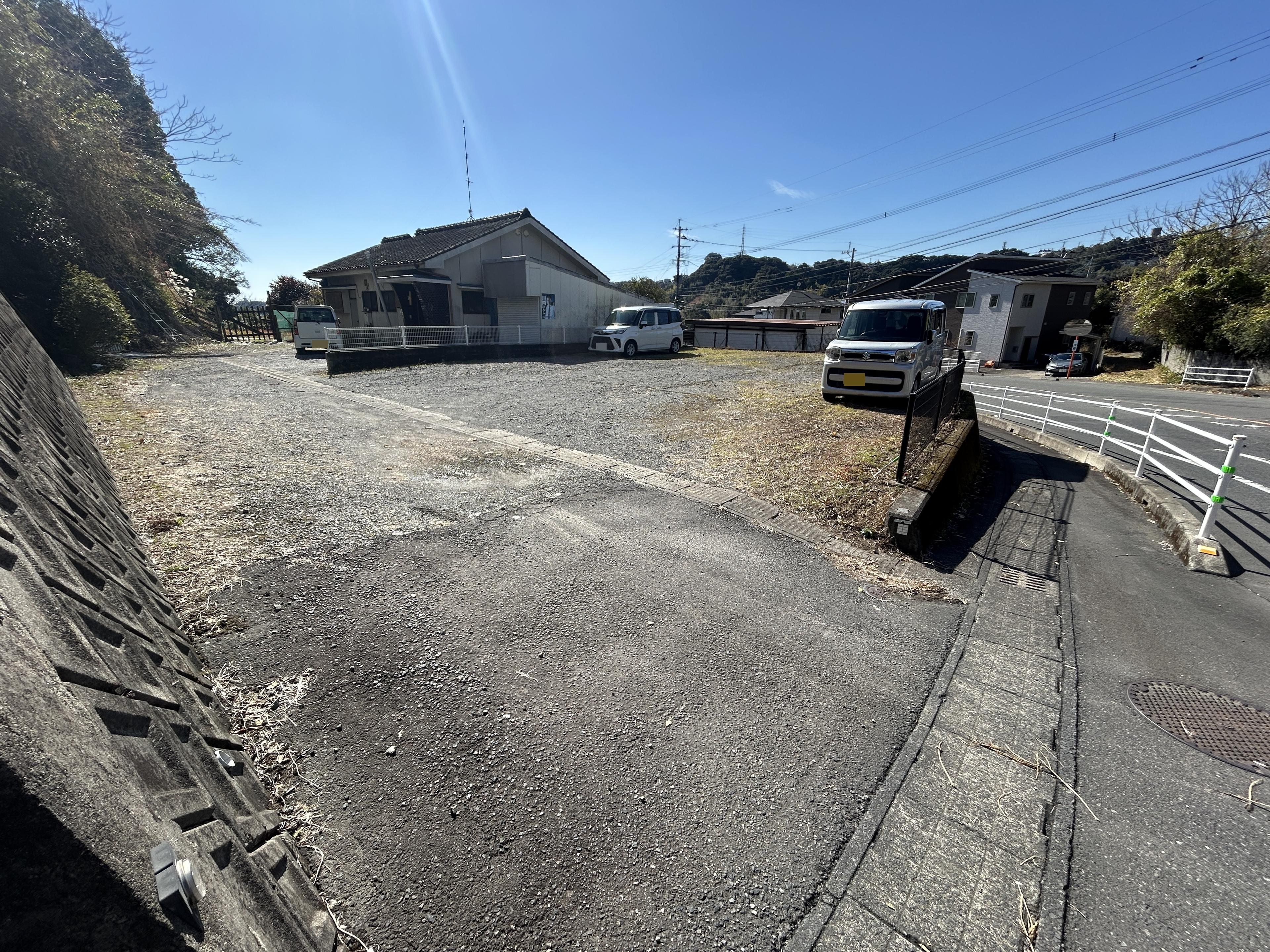 オート・スクウェアー田上2の外観・駐車場イメージ2枚目