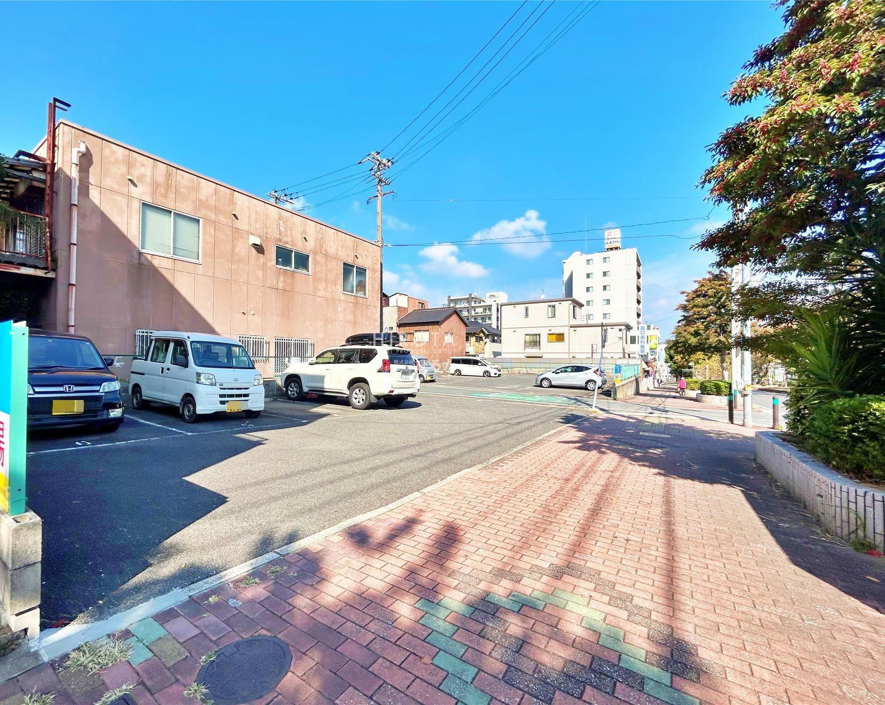 ジョイフル桜通りNO、2パーキングの外観・駐車場イメージ1枚目