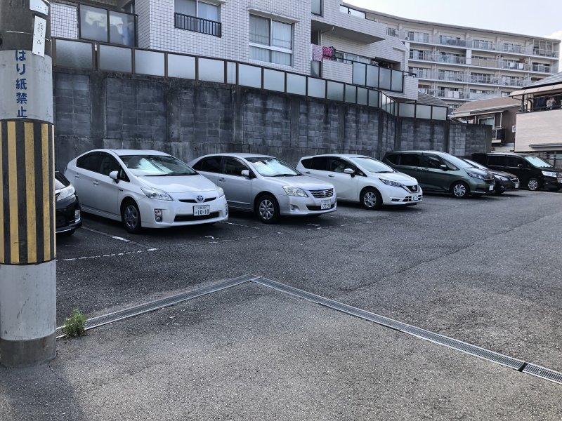 上野東UK駐車場の外観・駐車場イメージ2枚目