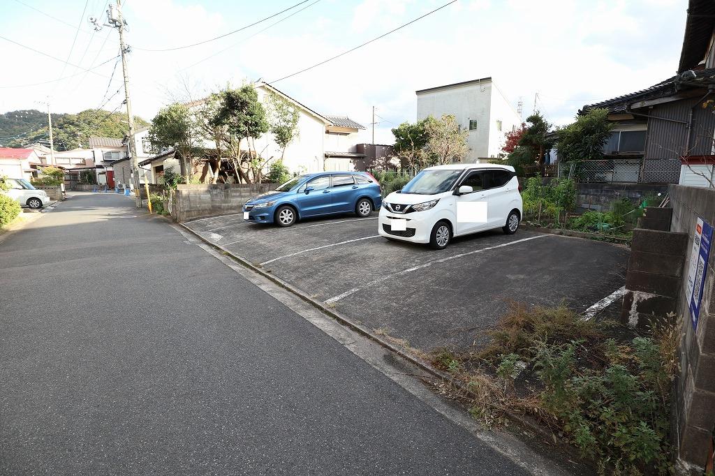 卯垣2丁目141駐車場の外観・駐車場イメージ2枚目