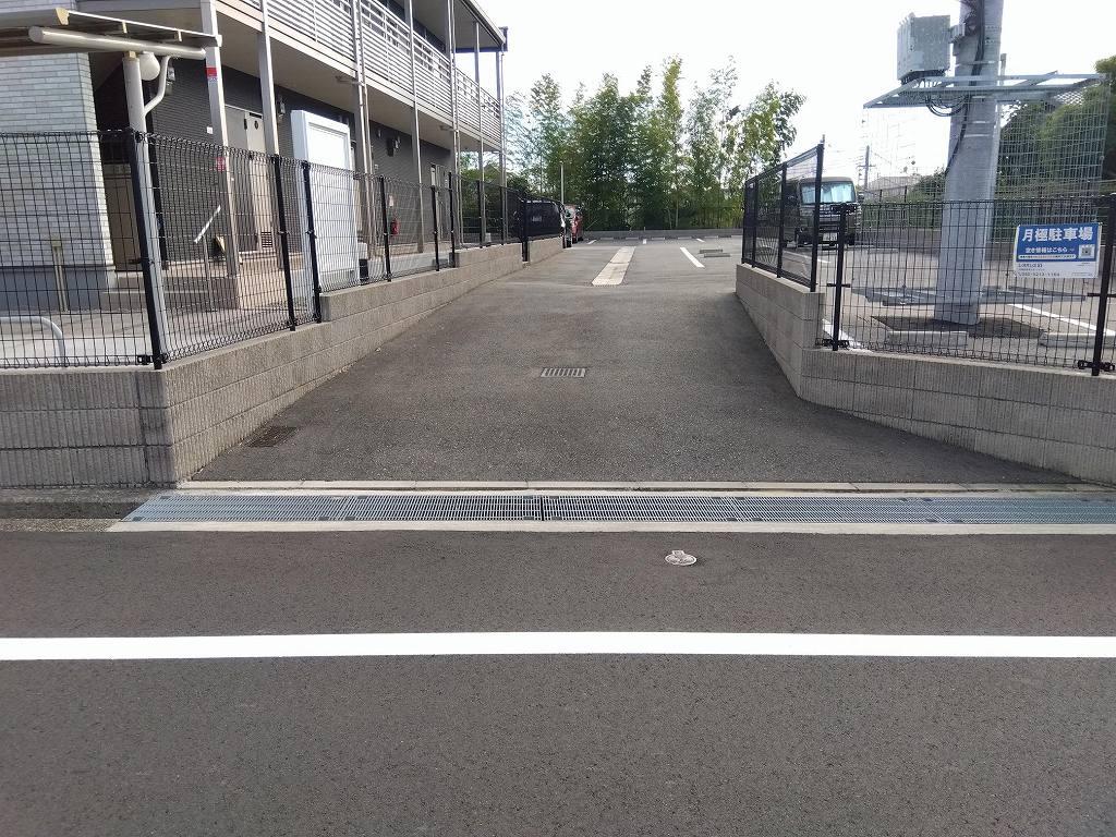 ミランダ錦城(58360)の外観・駐車場イメージ2枚目