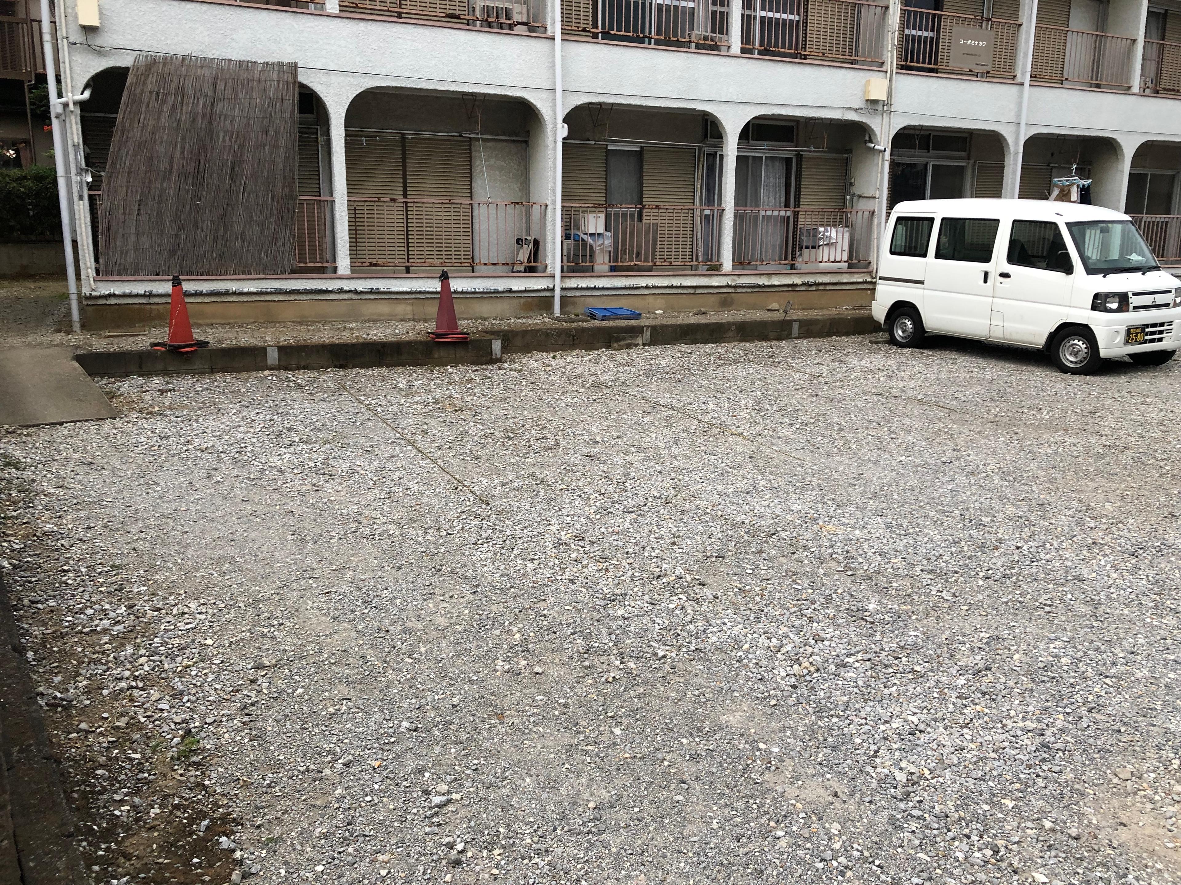 コーポミナガワの外観・駐車場イメージ3枚目