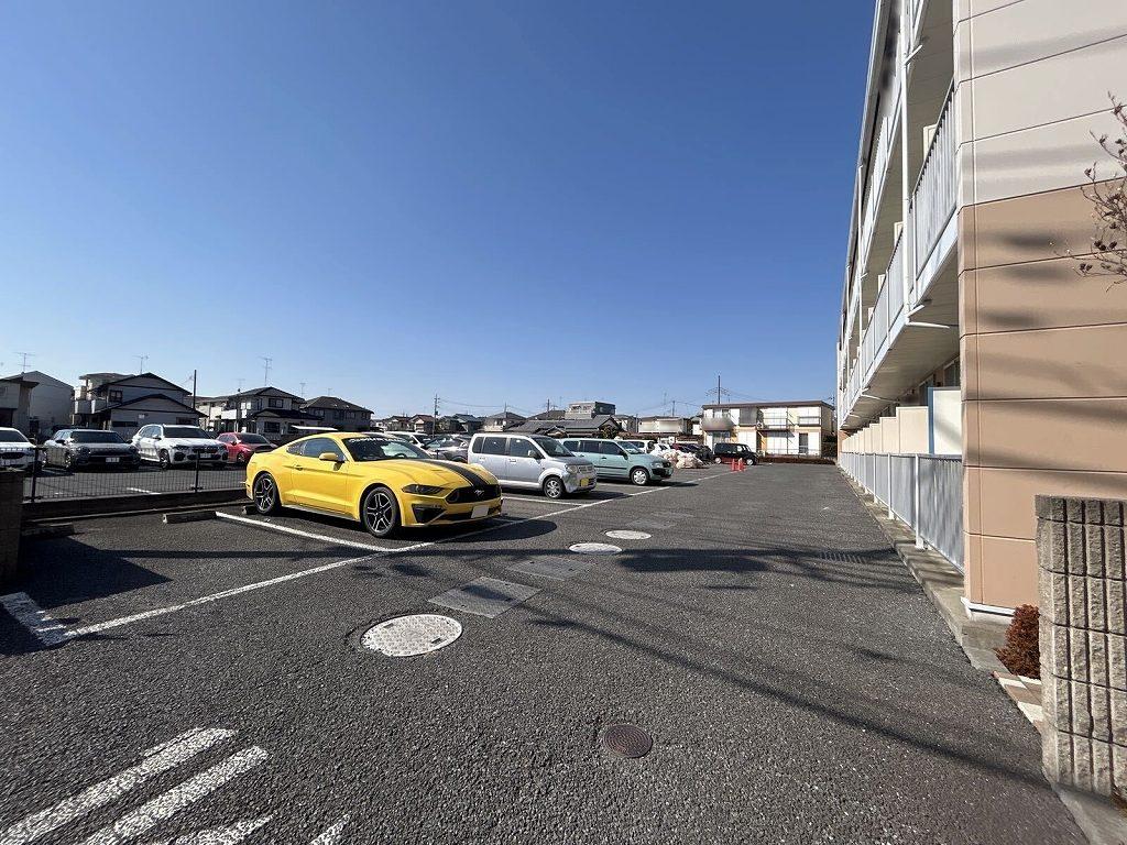 レジデンス(23240)の外観・駐車場イメージ1枚目