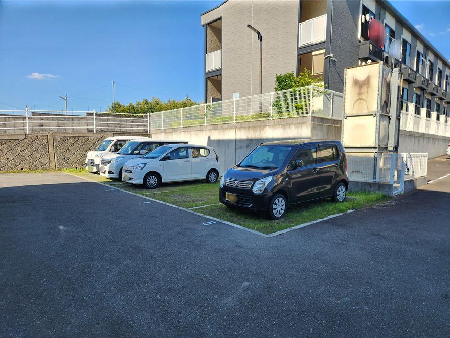 清瀧A(36098)の外観・駐車場イメージ1枚目