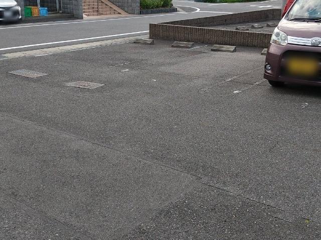 シェルパ日進(41730)の外観・駐車場イメージ1枚目