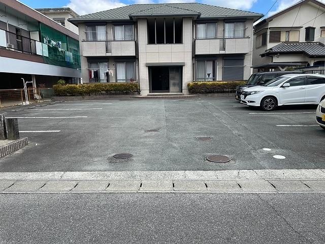 FKメゾン メルベーユ駐車場の外観・駐車場イメージ2枚目