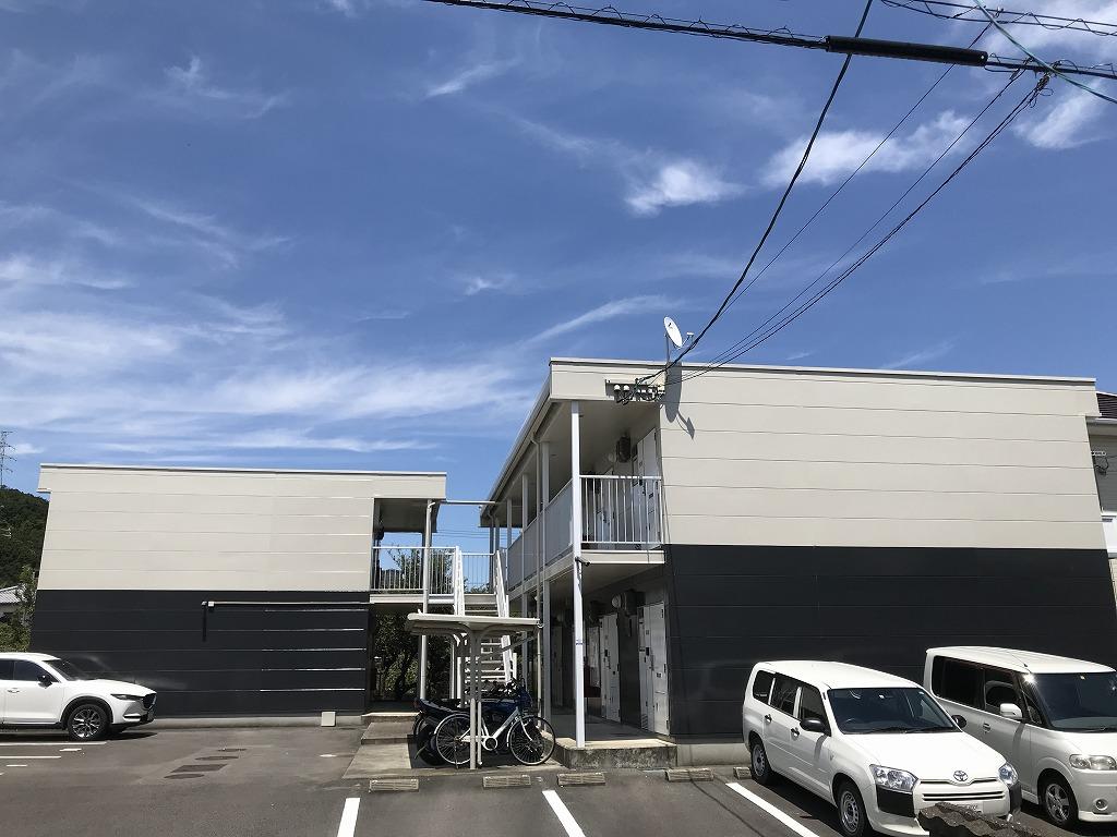 クレール鳴門(23215)の外観・駐車場イメージ1枚目