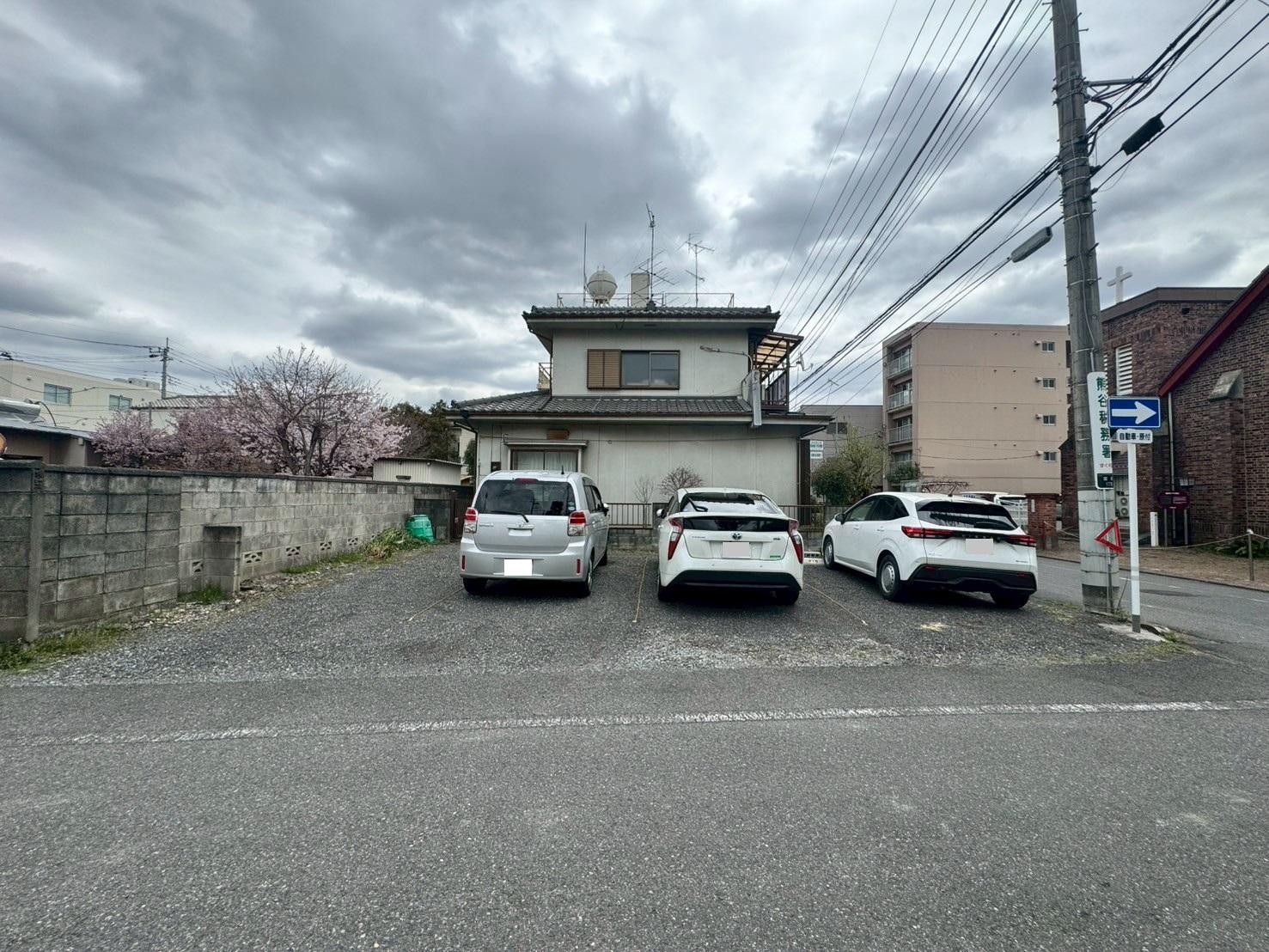 すえひろパーク宮町1丁目の外観・駐車場イメージ1枚目