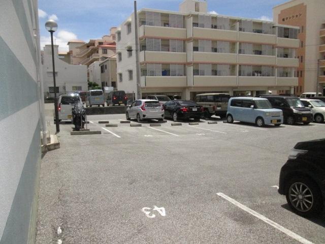 豊見城(28738)の外観・駐車場イメージ2枚目