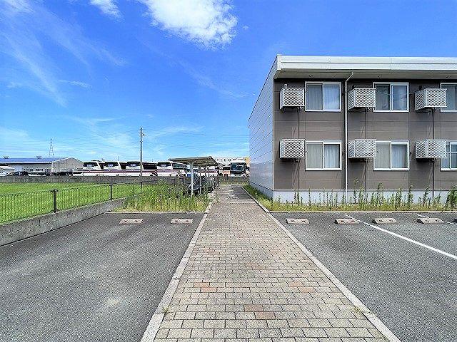 WestCourtⅡ(22755)の外観・駐車場イメージ2枚目