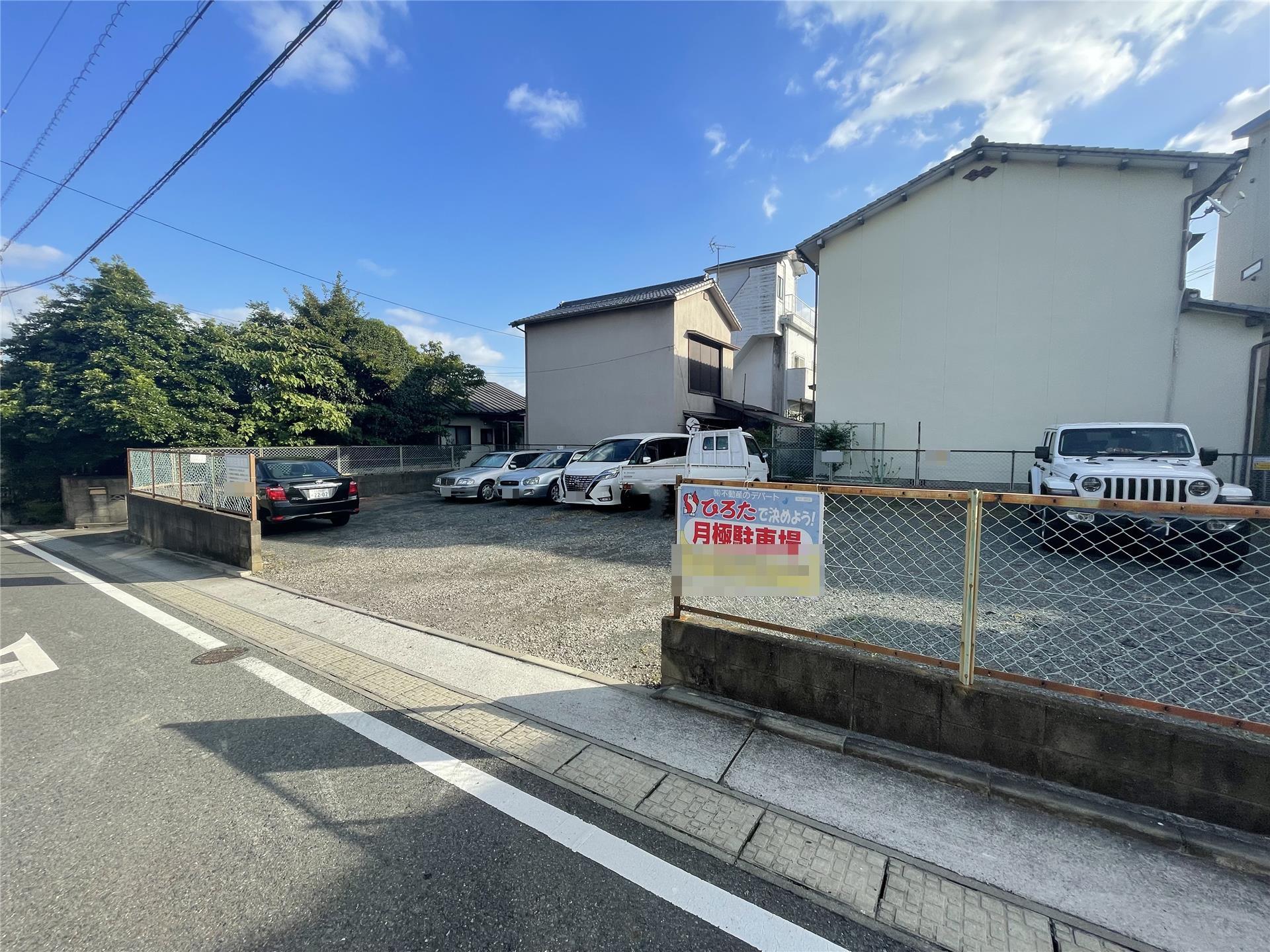 ジョイフル東鳴水№2パーキングの外観・駐車場イメージ1枚目