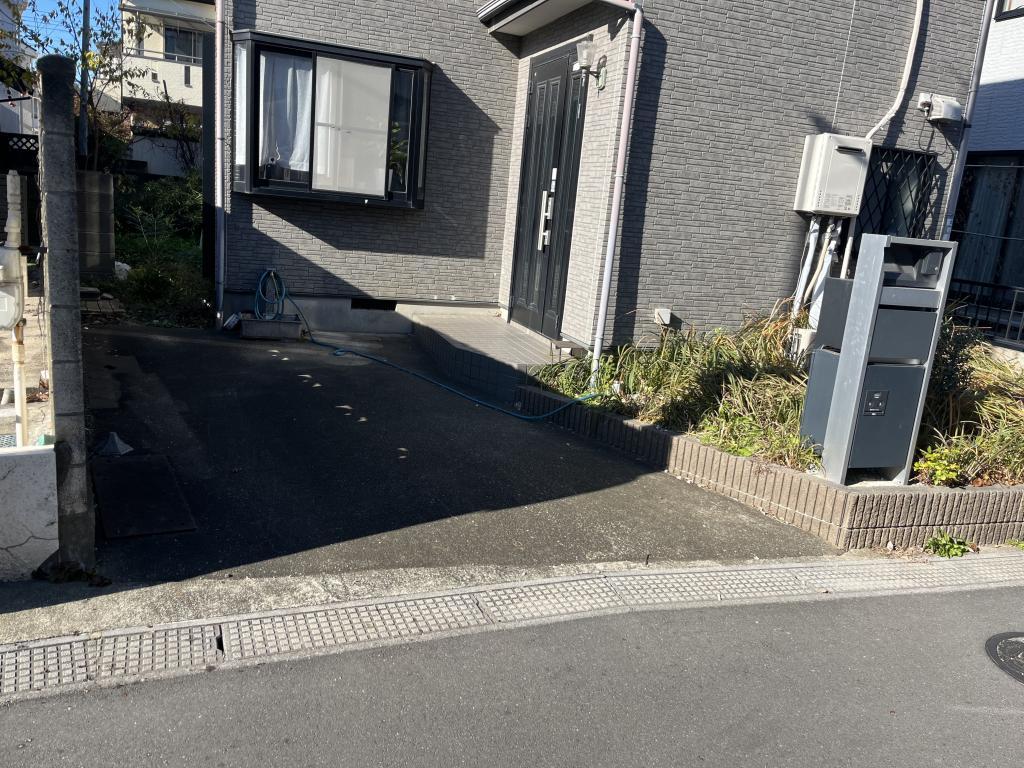 FK若宮2丁目2-7駐車場の外観・駐車場イメージ1枚目