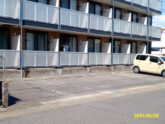 小田井(35165)の外観・駐車場イメージ1枚目