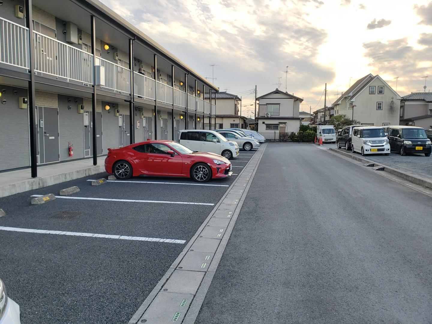 リブェールⅡ(39635)の外観・駐車場イメージ1枚目