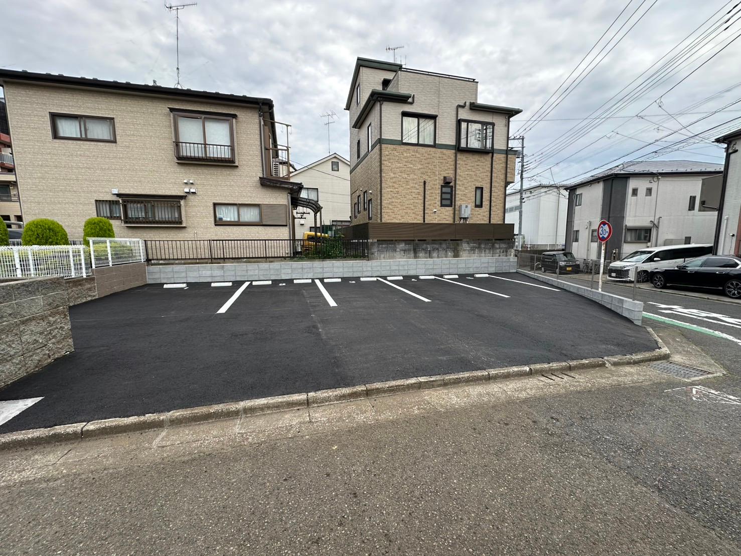 YTパーキングの外観・駐車場イメージ2枚目