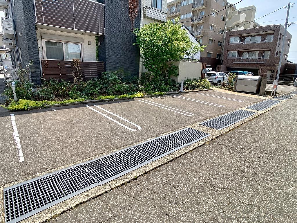 泉3丁目Yパーキングの外観・駐車場イメージ2枚目