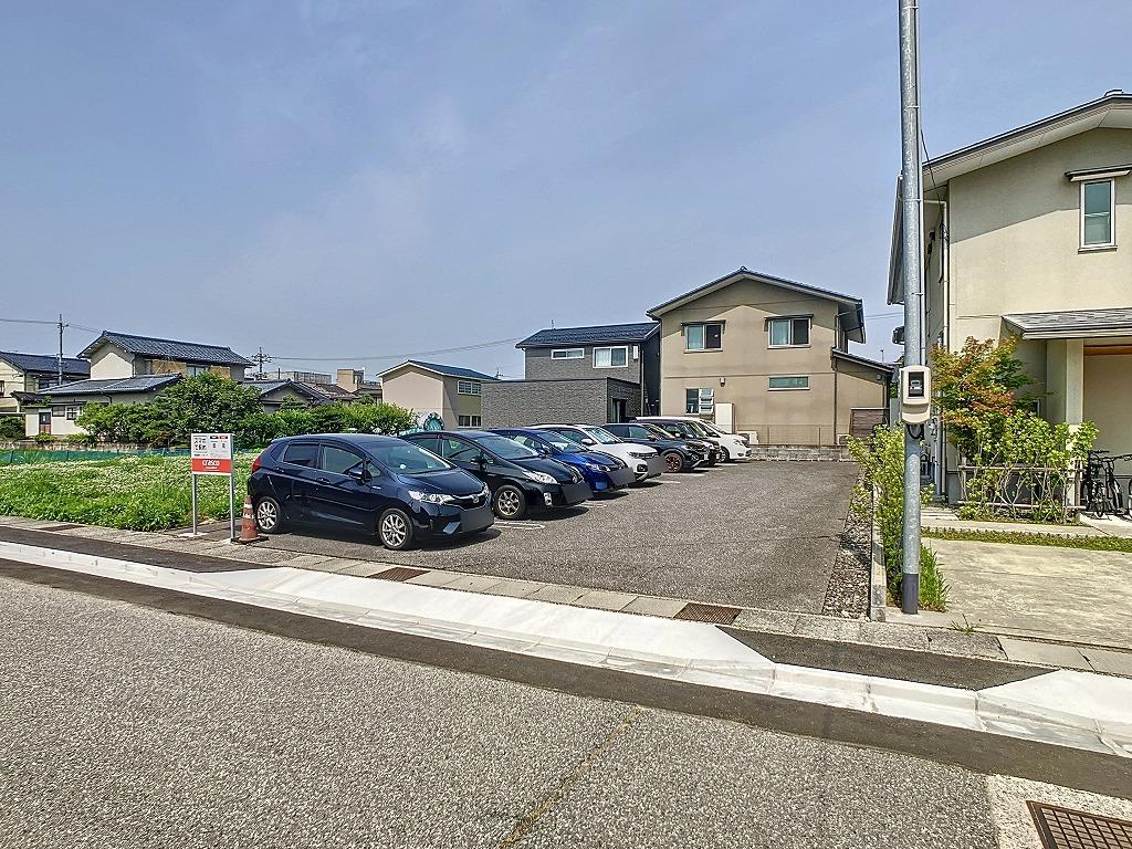 駅西新町パーキングの外観・駐車場イメージ1枚目