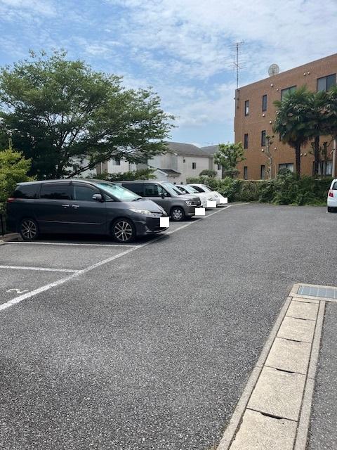 名都借4250551駐車場の外観・駐車場イメージ2枚目