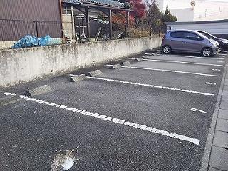 サンライズ(27582)の外観・駐車場イメージ1枚目