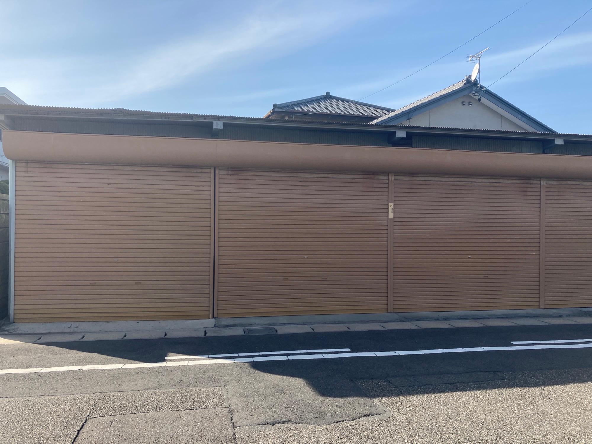 マルイワ・さくら車庫の外観・駐車場イメージ3枚目