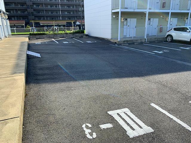 剣(23061)の外観・駐車場イメージ1枚目