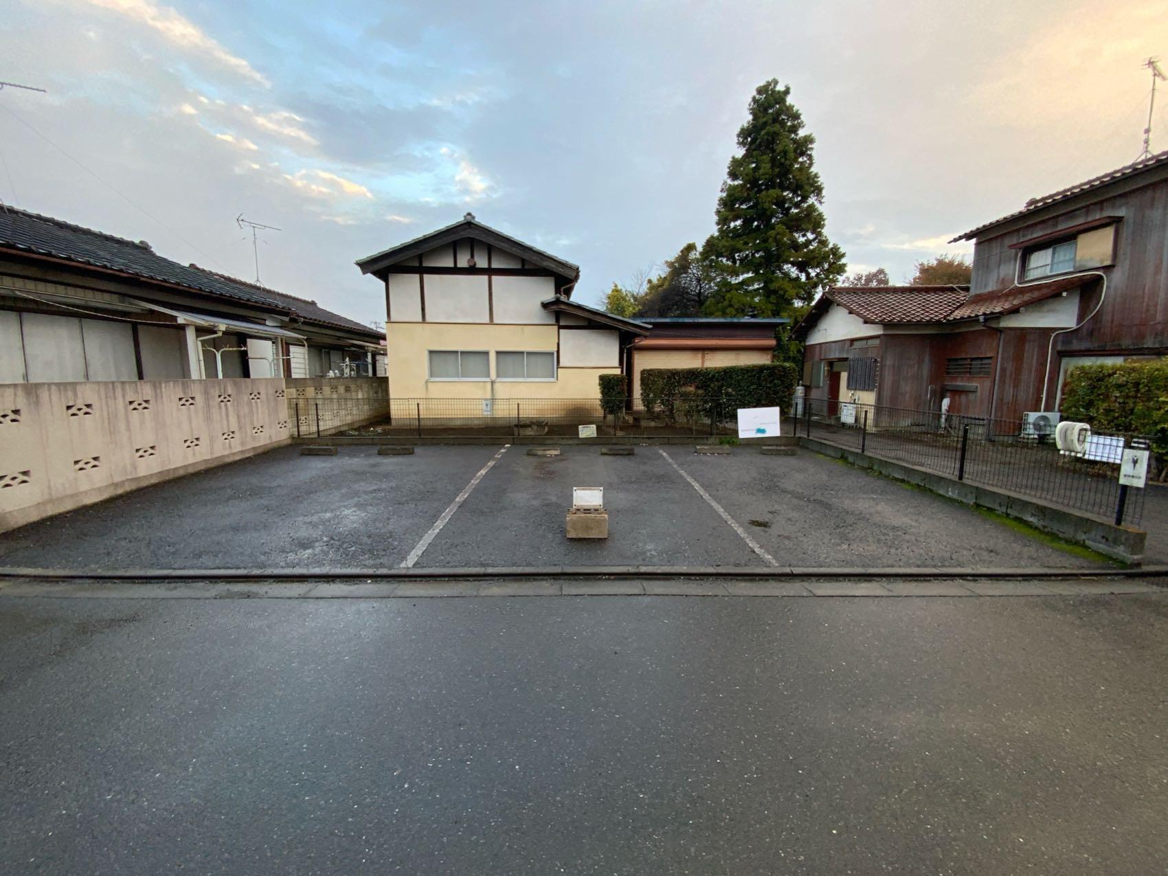 石神2丁目鈴木駐車場の外観・駐車場イメージ1枚目