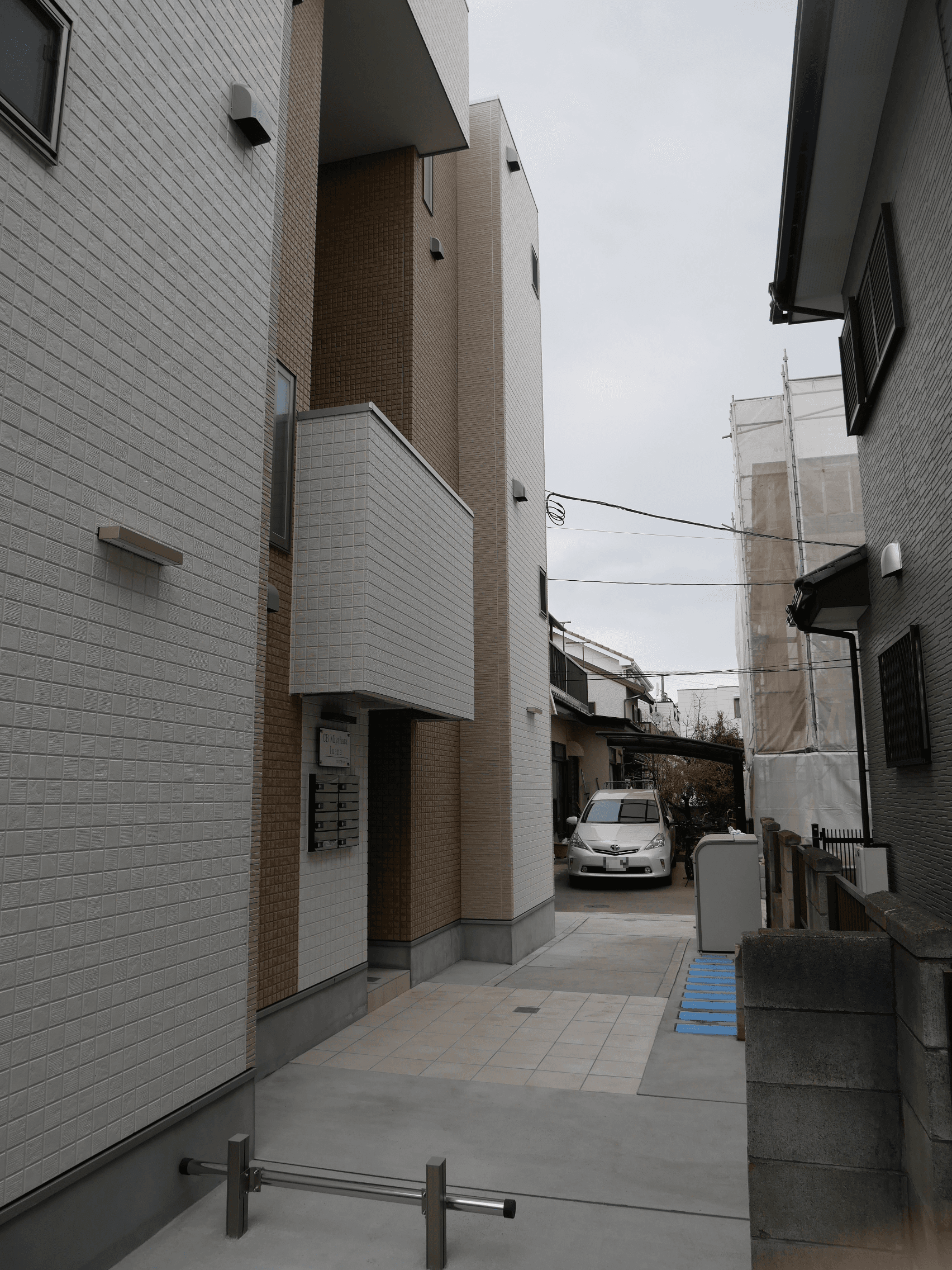 CB宮原ルアナの外観・駐車場イメージ1枚目