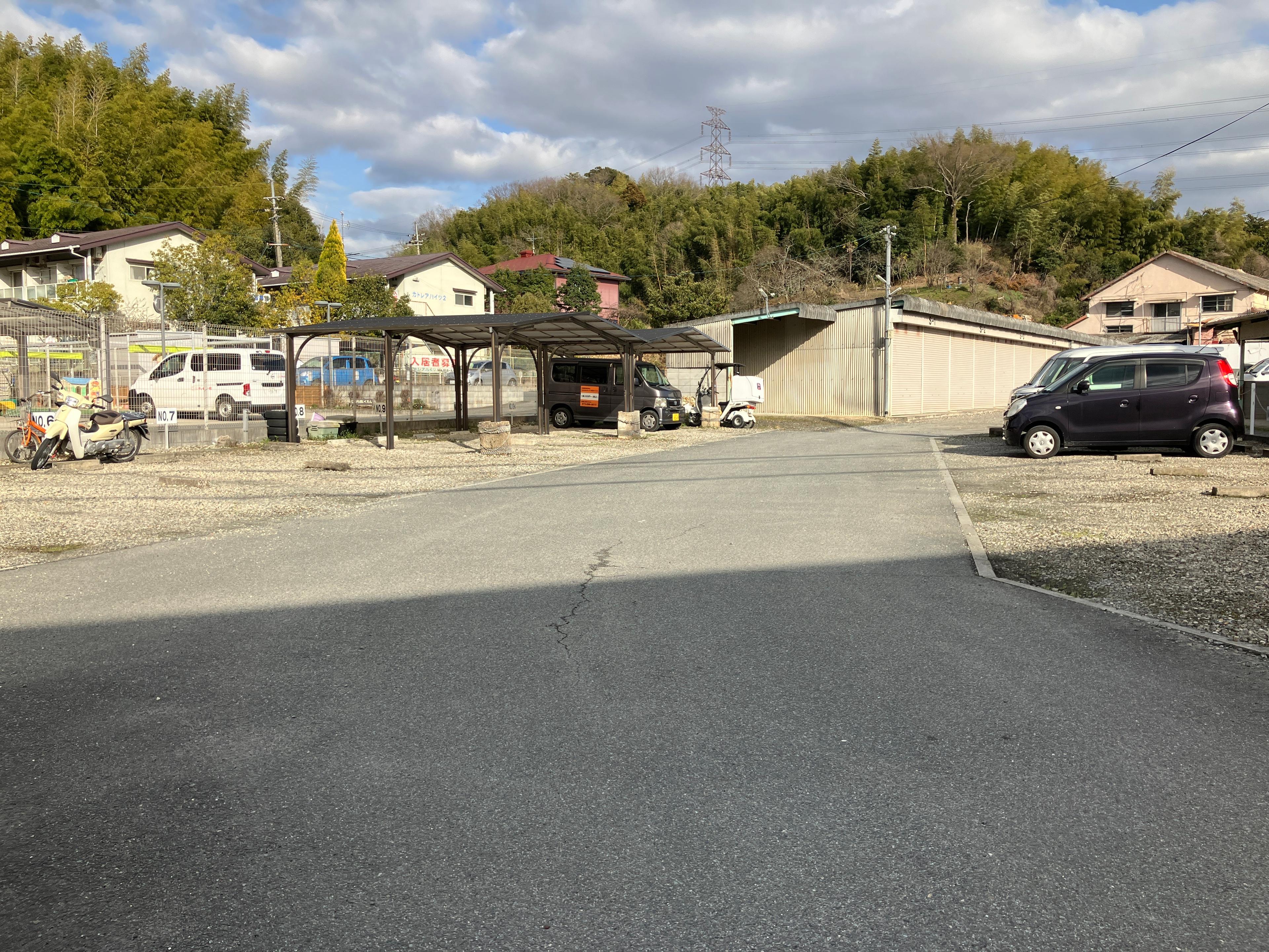 尊延寺永田駐車場の外観・駐車場イメージ2枚目