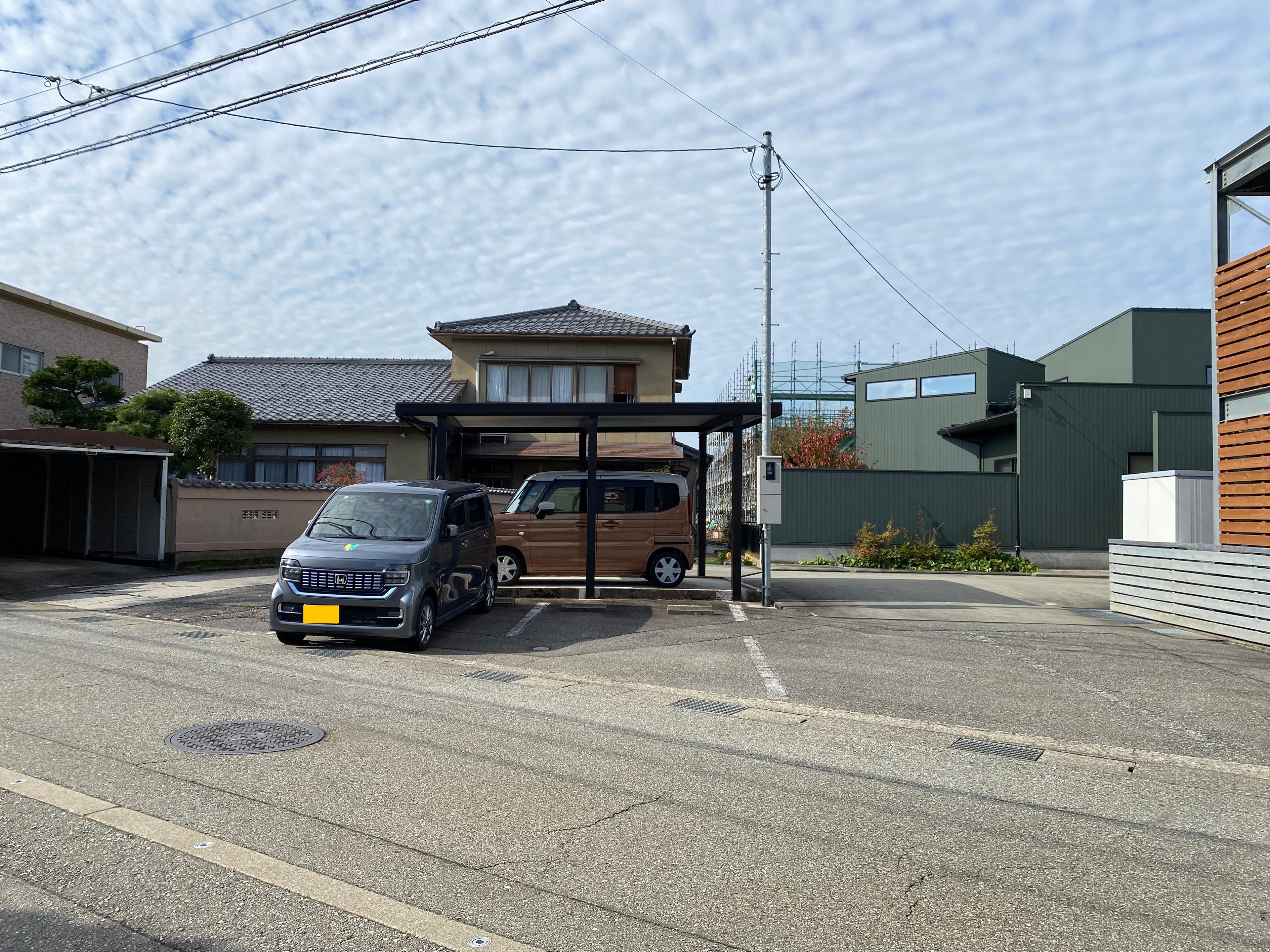 五十嵐月極駐車場の外観・駐車場イメージ1枚目