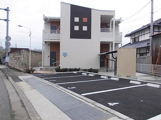 JINⅢ(54545)の外観・駐車場イメージ1枚目