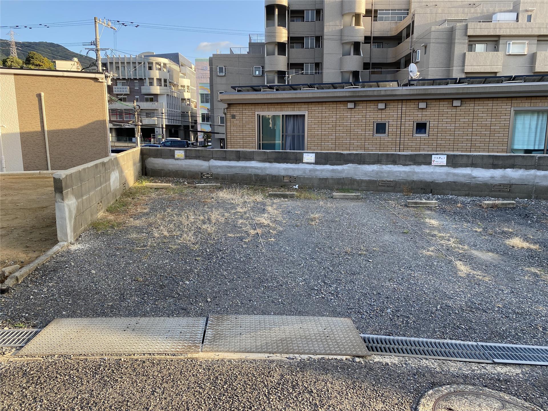 ジョイフル別所駐車場の外観・駐車場イメージ3枚目