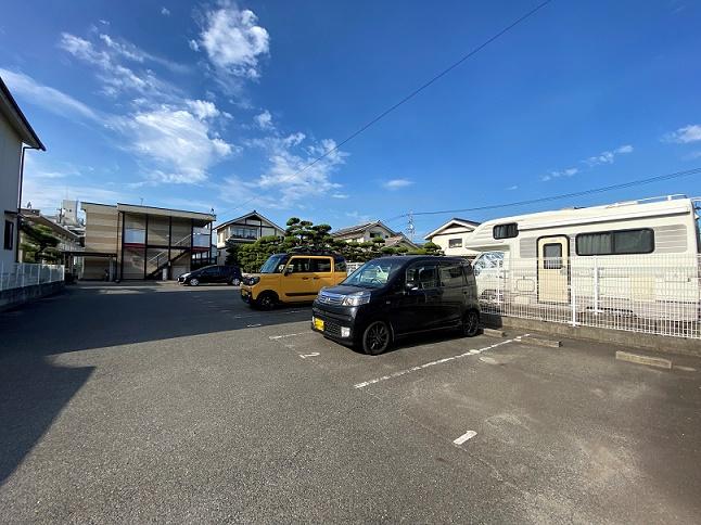 シャルマン(25983)の外観・駐車場イメージ1枚目