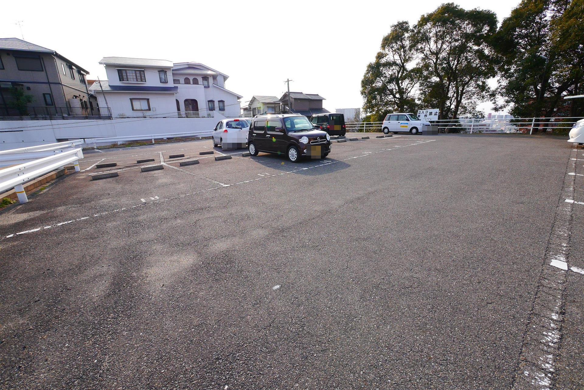 紅梅台駐車場の外観・駐車場イメージ2枚目