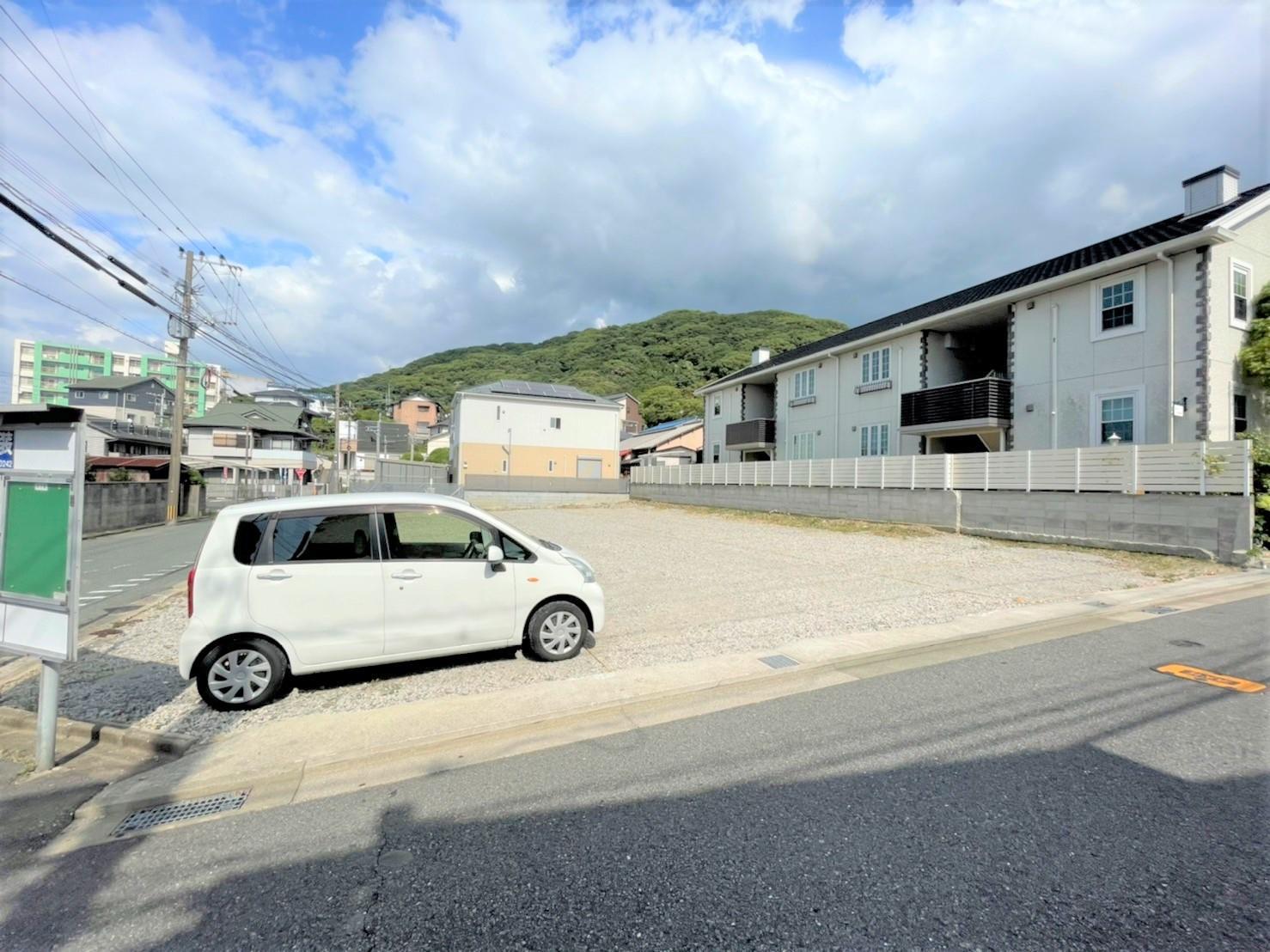 ひまわり月極駐車場(東鳴水4丁目)の外観・駐車場イメージ1枚目
