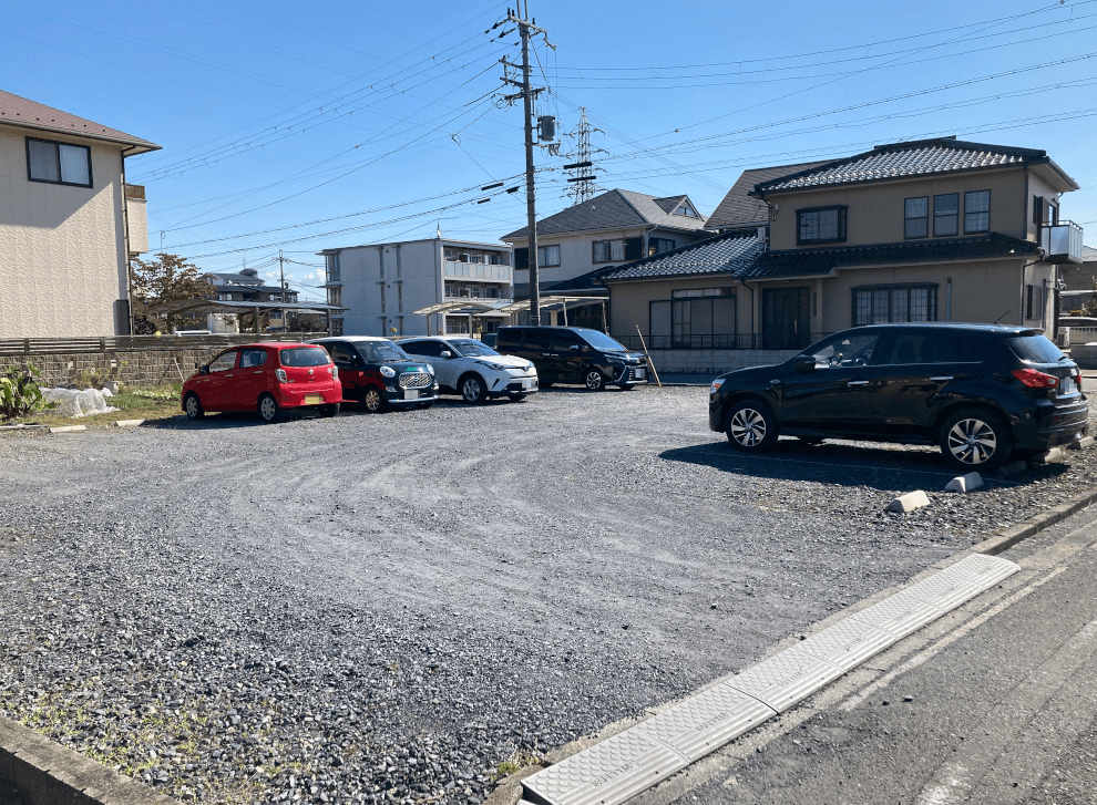 第2中村町大更ガレージの外観・駐車場イメージ3枚目