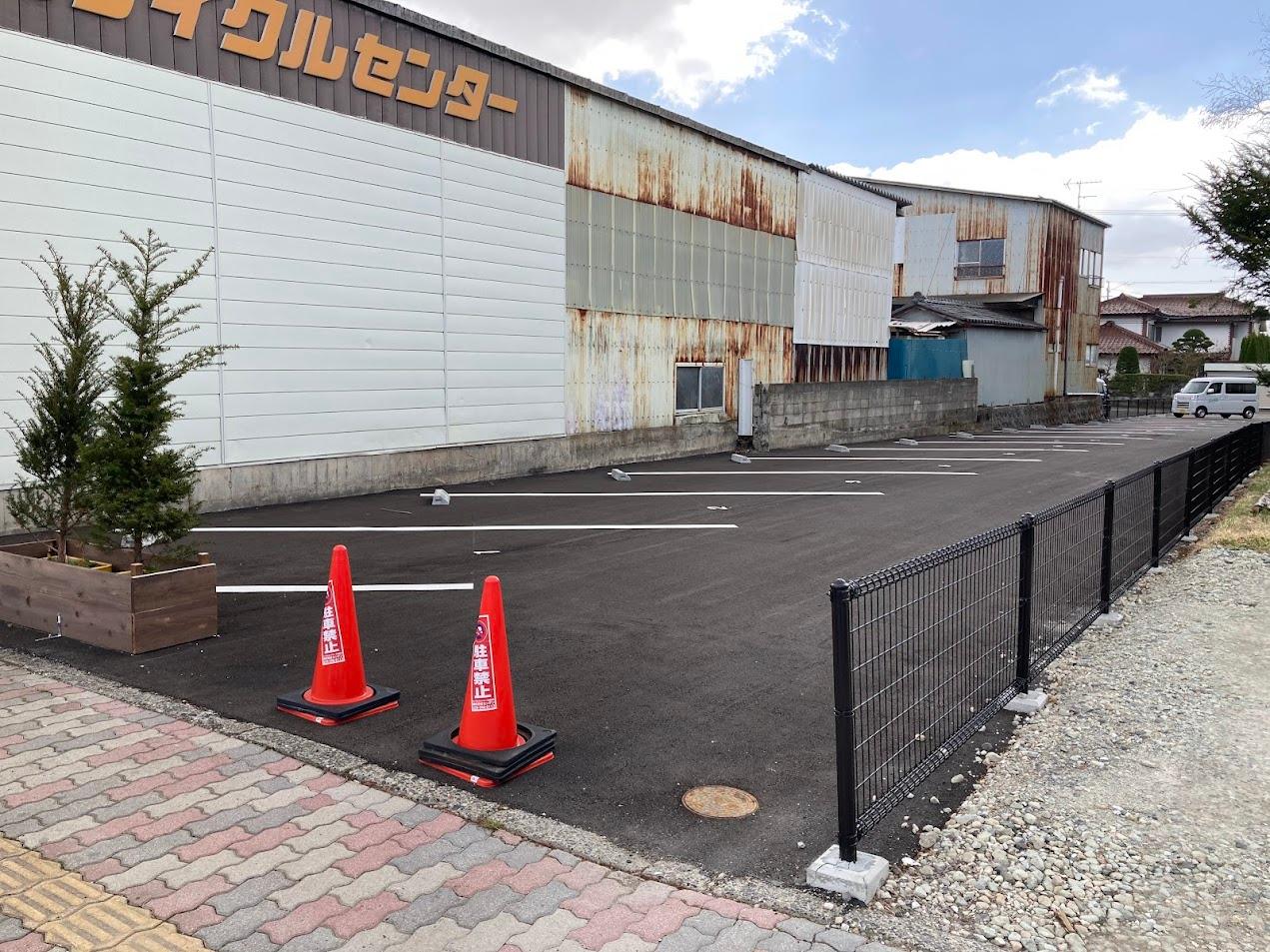 ネイティヴ軽井沢駐車場の外観・駐車場イメージ1枚目